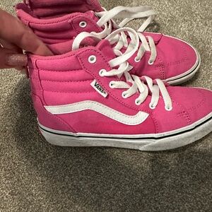 Kids, high top Vans.
